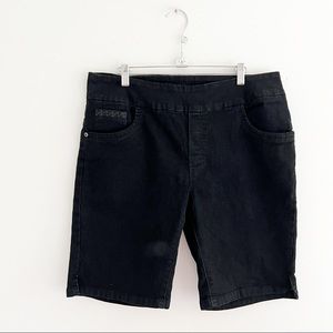 Golden Girls Black Denim Shorts Size 16